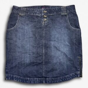 Vintage Torrid Y2K Dark Wash Denim Mini Skirt Size 14 Cotton Blend Side Zip
